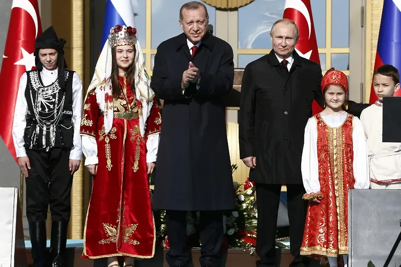 Путин обеща първия блок на турската АЕЦ за 100-годишнината на Турция