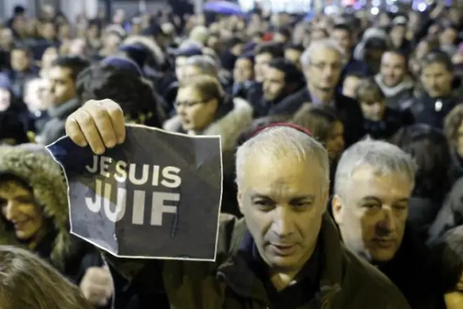 Манифест срещу етническото прочистване на евреи във Франция