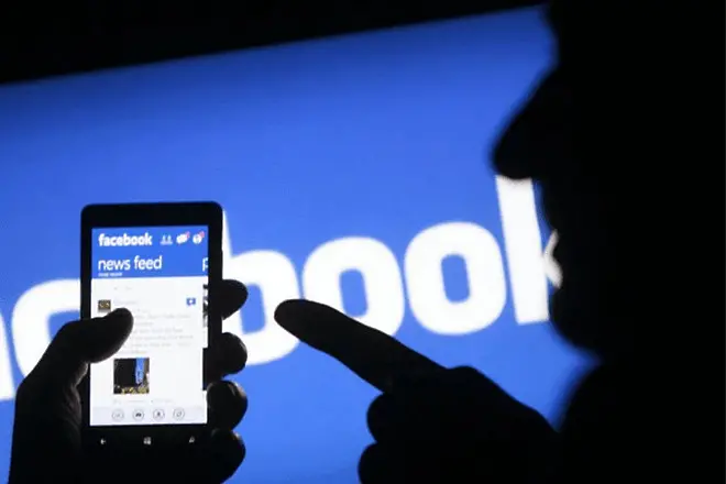 Срив отряза достъпа до Фейсбук, Инстаграм и УотсАп
