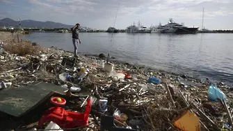 Пластмасовите отпадъци застрашават и въздуха