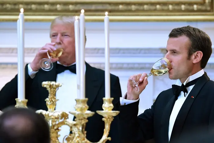 Рокли, пайети и суета на вечерята в Белия дом (ВИДЕО+ СНИМКИ)