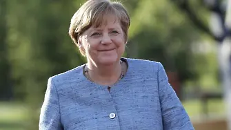 Меркел отива в Китай, за да гаси търговските пожари