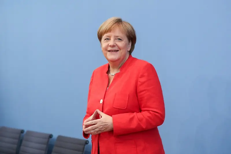 Консерваторите подкрепят Меркел за председател на Християндемократическия съюз