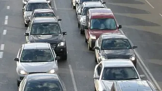 КПКОНПИ поиска да отпаднат екостикерите за автомобили