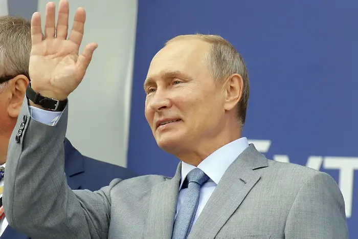 Путин отвори фабриката с обещанията