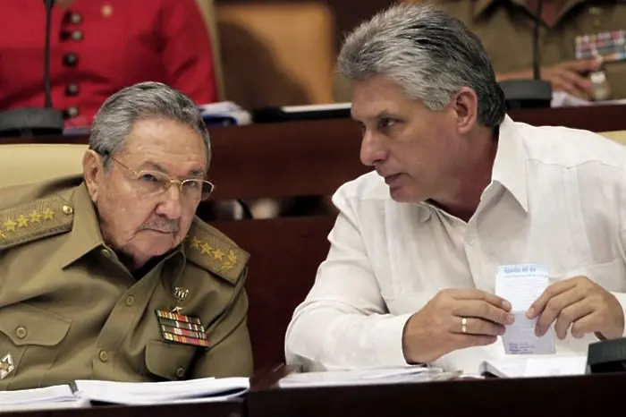Куба предлага диалог на Вашингтон. Но не се отказва от социализма