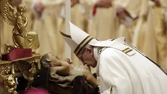 Папата: Забравете трупането на вещи, животът е любов и милосърдие