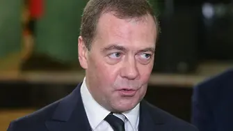 Дмитрий Медведев идва на 4 март