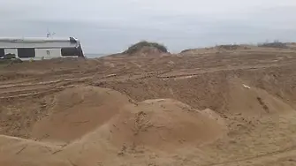 Екоминистърът с идея: който разоре дюна, да я възстанови