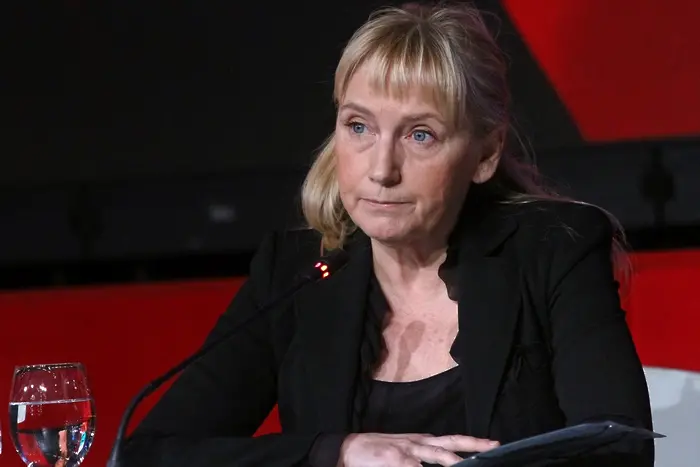Елена Йончева: През октомври в ЕП ще има дебати за върховенството на закона у нас
