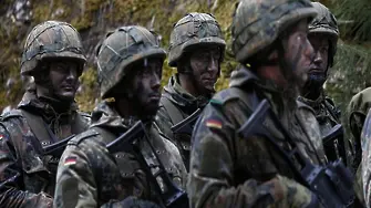 Седем екстремисти са били установени в германската армия за 2018 г.