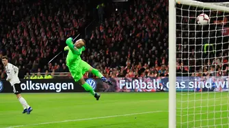 Германия си върна на Холандия в зрелище с пет гола