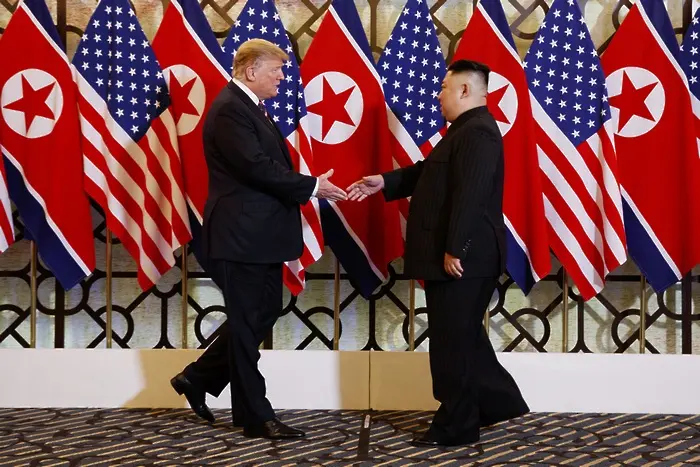Тръмп към Ким: Вие сте фантастичен лидер (СНИМКИ, ВИДЕО)