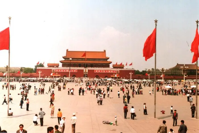 30 години след клането на Тянанмън