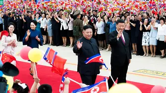 Ким и Си ще задълбочават сътрудничеството „независимо от международната ситуация“