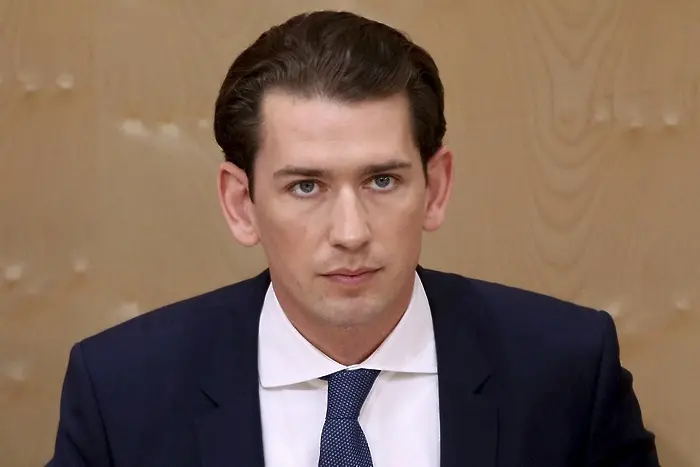 Австрийското правителство падна след вот на недоверие