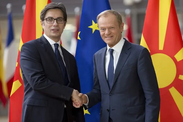 Холандия прегради пътя на Албания към ЕС
