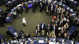 Евродепутати: ЕС се провали в собствения си двор. Кючюк срещу САЩ за Пеевски