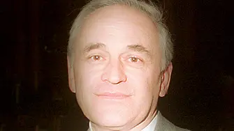 Почина бившият управител  на БНБ  Любомир Филипов