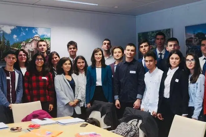 Български младежи представиха свои технологични изобретения в Брюксел