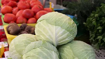 Само краставици и домати със спад в цените, джинджифилът с ръст от 100%