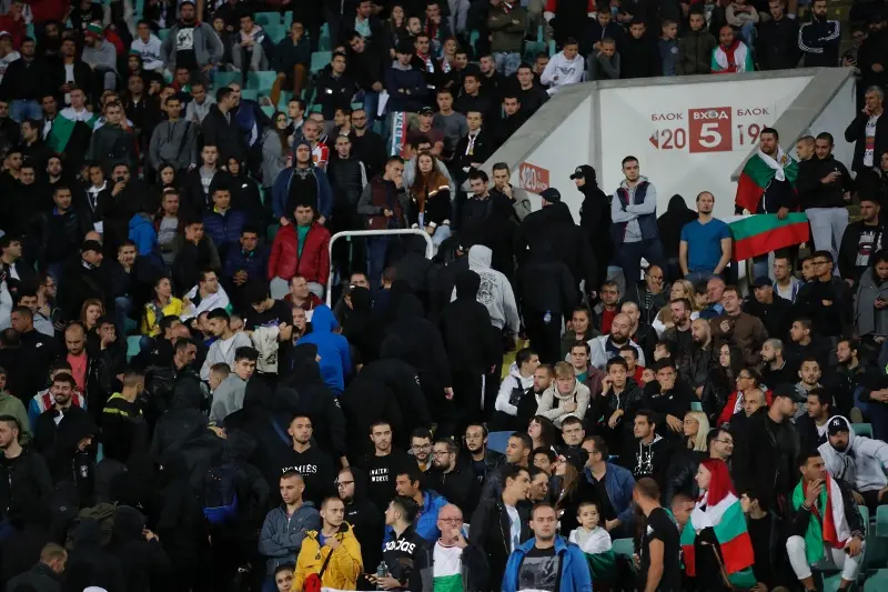 Наказанието за България: два мача без публика и солена глоба