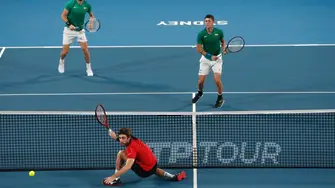 България остана на сет от четвъртфинал на ATP cup