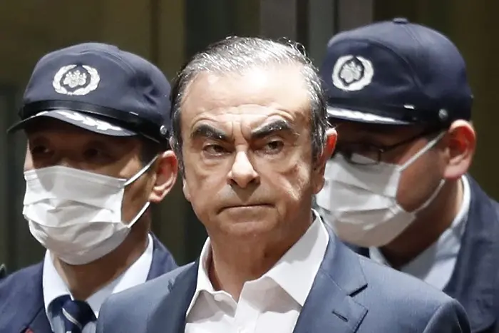 Интерпол издаде заповед за арест на бившия шеф на Renault 