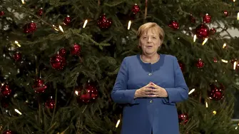 Меркел изравни по дни Аденауер на канцлерския пост