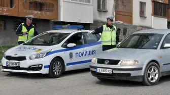 Двама задържани и пет пометени коли след гонка в Пловдив