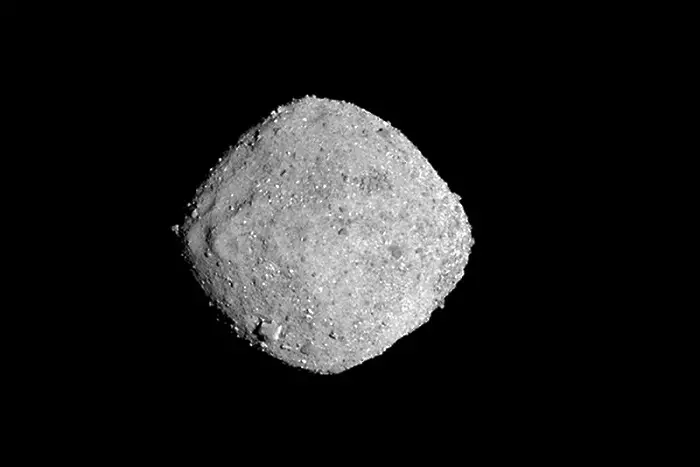 НАСА: Астероид приближава Земята