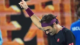 Федерер се завърна победно след 14 месеца