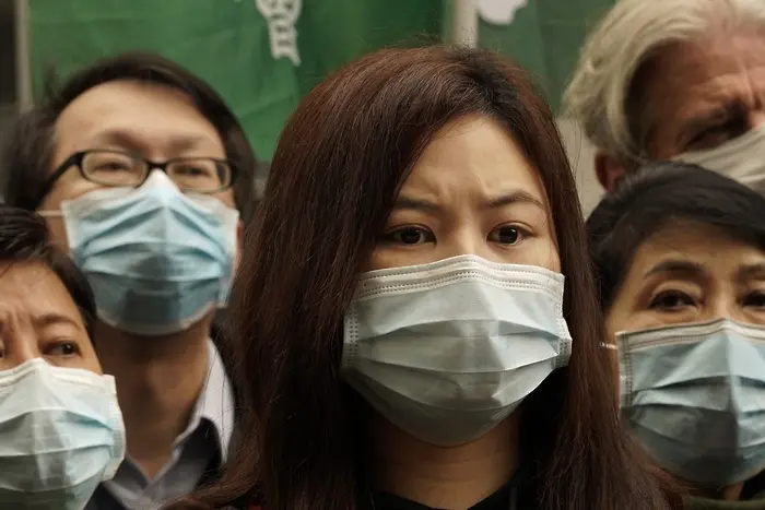 Светът може да изпита недостиг от медицински маски