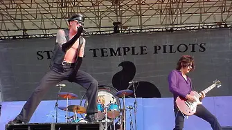 Ето го заглавното парче от новия албум на Stone Temple Pilots – Perdida