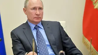 Русия: Валят корона-оставки сред нарастваща тревога