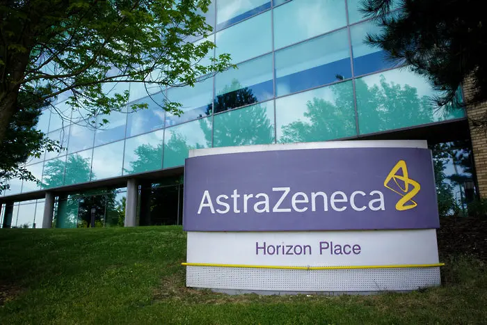 САЩ дават $1 милиард на Astra Zeneca за ваксина срещу COVID-19