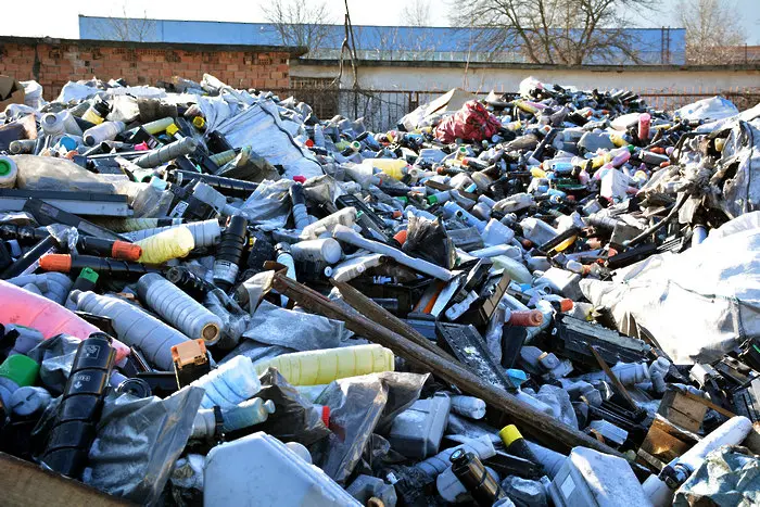 ДБ пак внесе искане за референдум за горенето на боклук в София