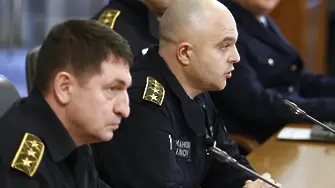 Полицай заплаши Красимир Каракачанов с глоба, ако е нарушил правилата