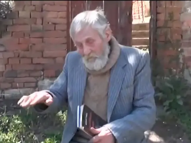 Възрастен мъж дари пенсията си на болницата във Видин