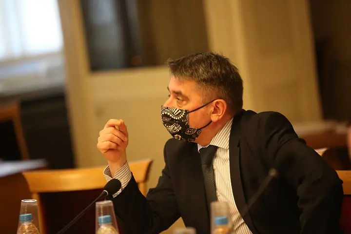 Данаил Кирилов: Не се поддавайте на тормоз или заплахи от колекторски фирми