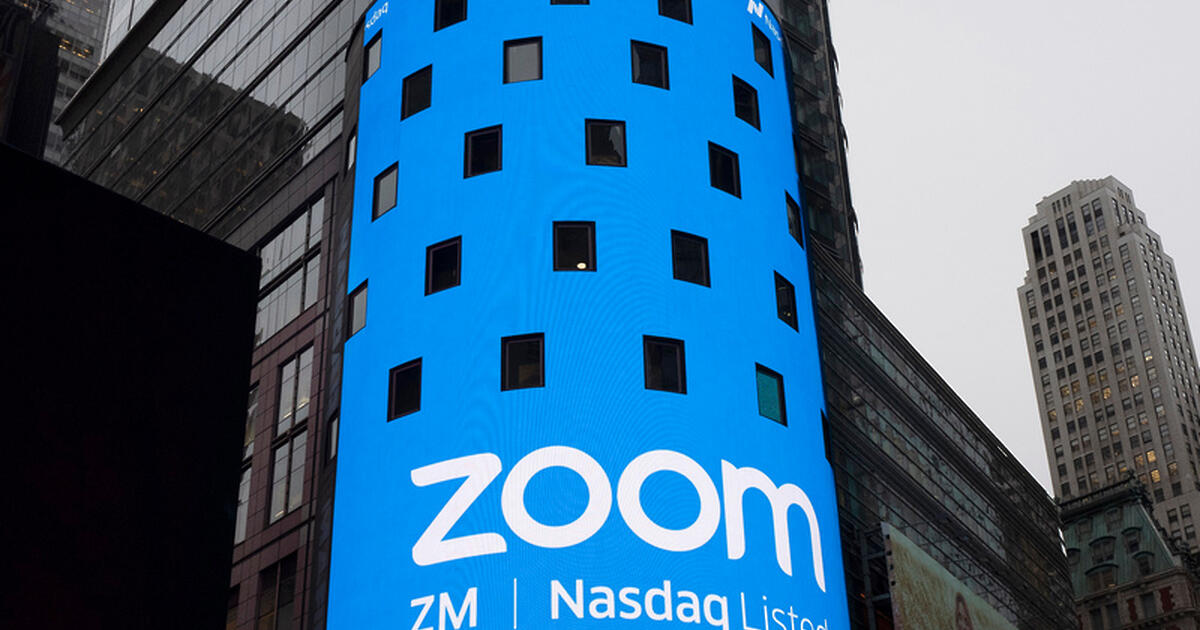 Виртуално здрависване, при което усещаме ръцете си? Усещане за аромат