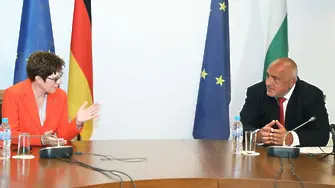 Борисов: Правим нов медиен закон - с посланиците на Германия и САЩ