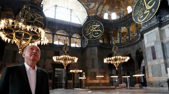 Светият синод: Храмът „Света София” в Истанбул да остане музей