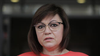 Лидерката на БСП Корнелия Нинова не е успяла да осъди