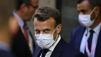 Медии: Макрон планира да затвори Франция за месец