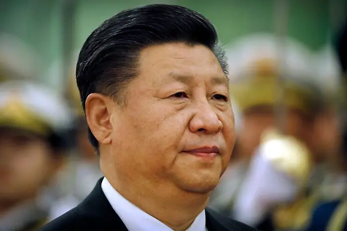 Как Си Цзинпин се възкачи в Пантеона на Китай
