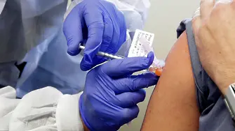 Данни на СЗО: 37 на сто от българите не искат да бъдат имунизирани срещу коронавируса