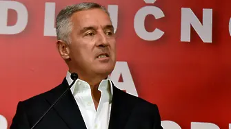 Избори в Черна гора: Джуканович има малка преднина пред проруската опозиция