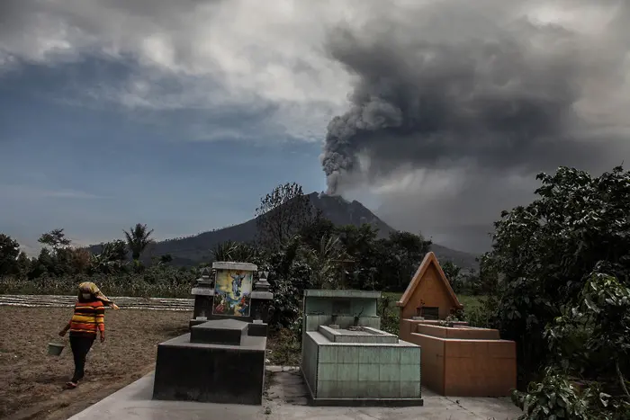 Две силни земетресения разлюляха о. Суматра