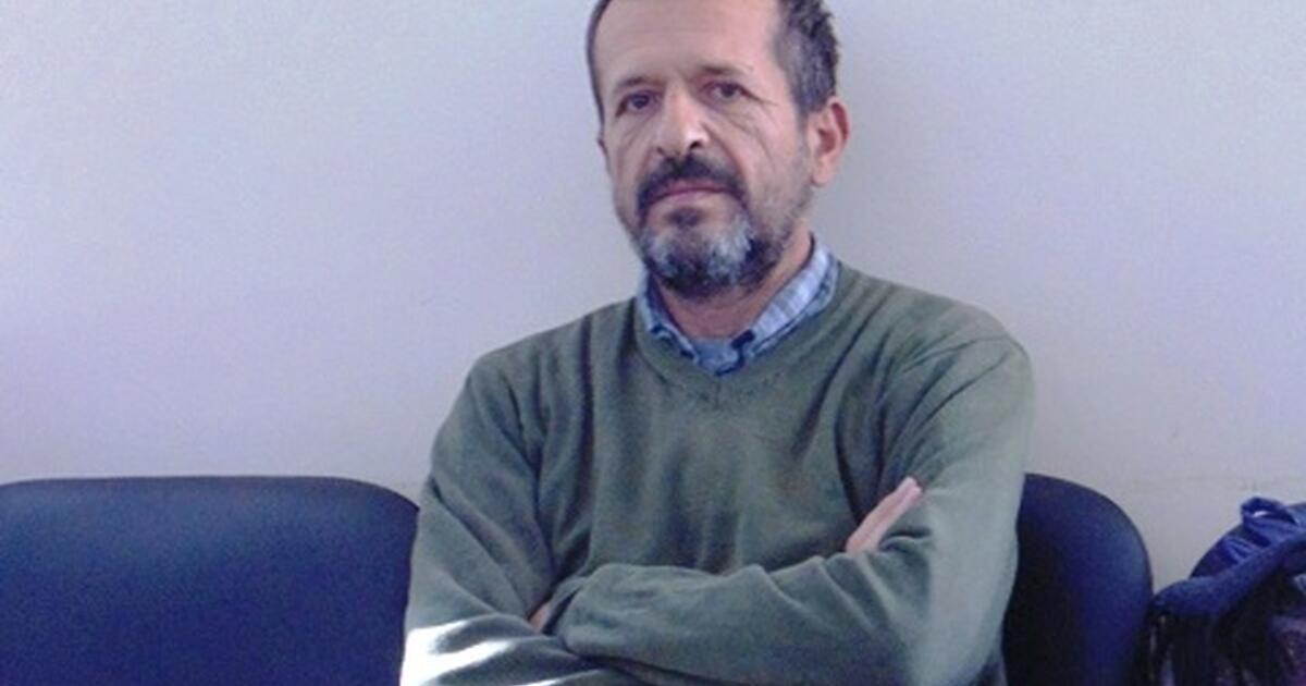 Доц. д-р Ясен Бориславов е преподавател по история на българската